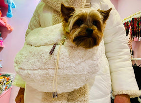 Peluche Paradise Carrying Bag - Cream Bear