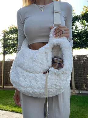 Peluche Paradise Carrying Bag - Cream Bear