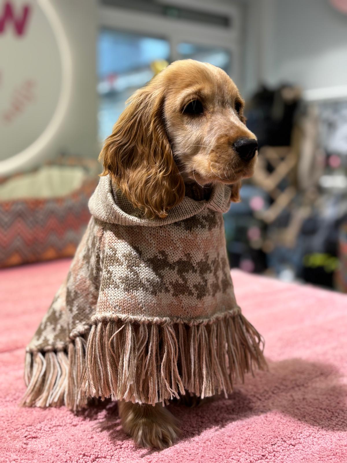 Sweetheart's Pull Poncho