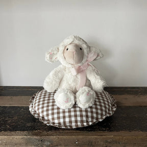 Loulou the Lamb