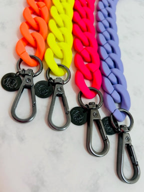 CHEW Chain Neon pink