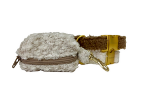 Support de poche de merde en peluche blanche