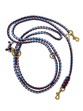 Burgund trifft auf Blue Leash