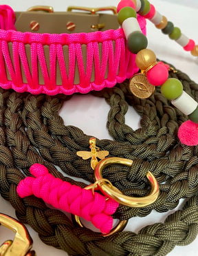 Neon Pink Classic collar - Green Biothane